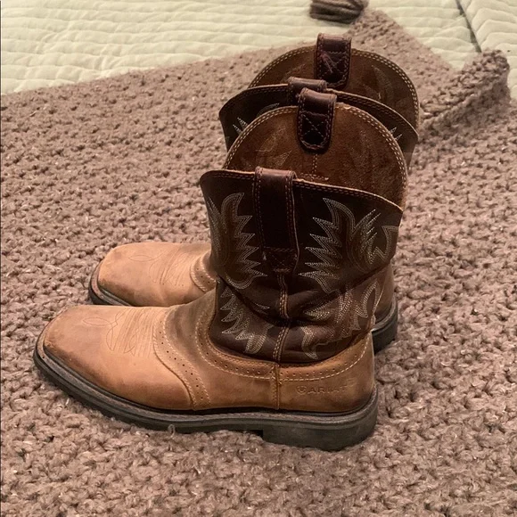 Rustic Brown Cowboy Boots - Picture 4 of 6